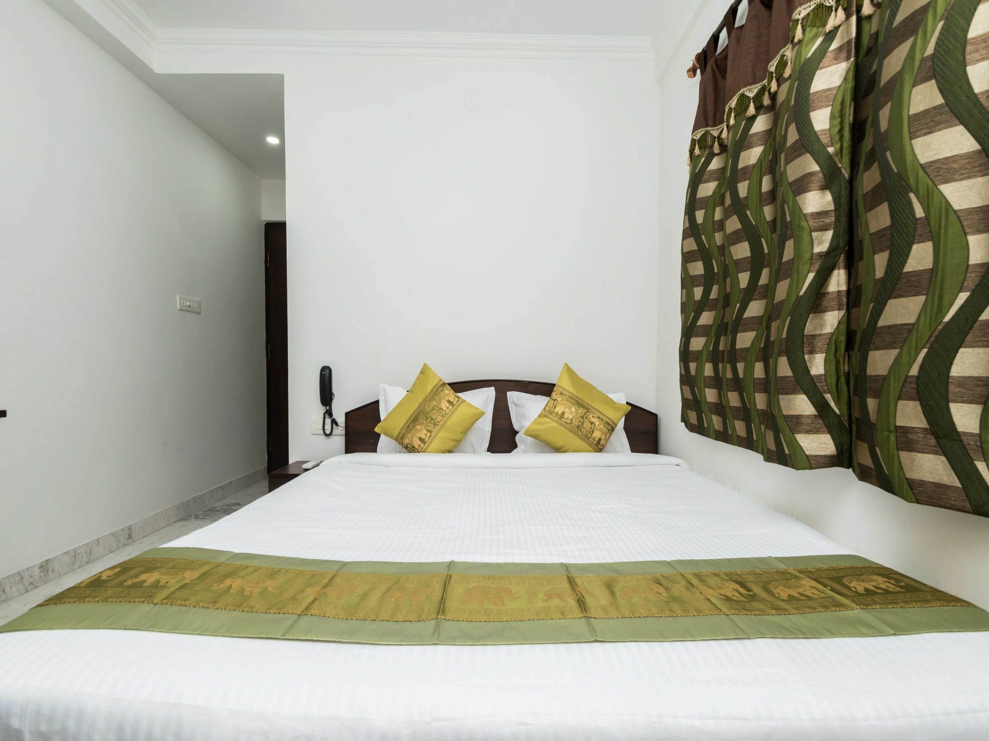 Super Hotel O New Town Near Axis Mall Formerly Spandan Inn โกลกาตา ภายนอก รูปภาพ
